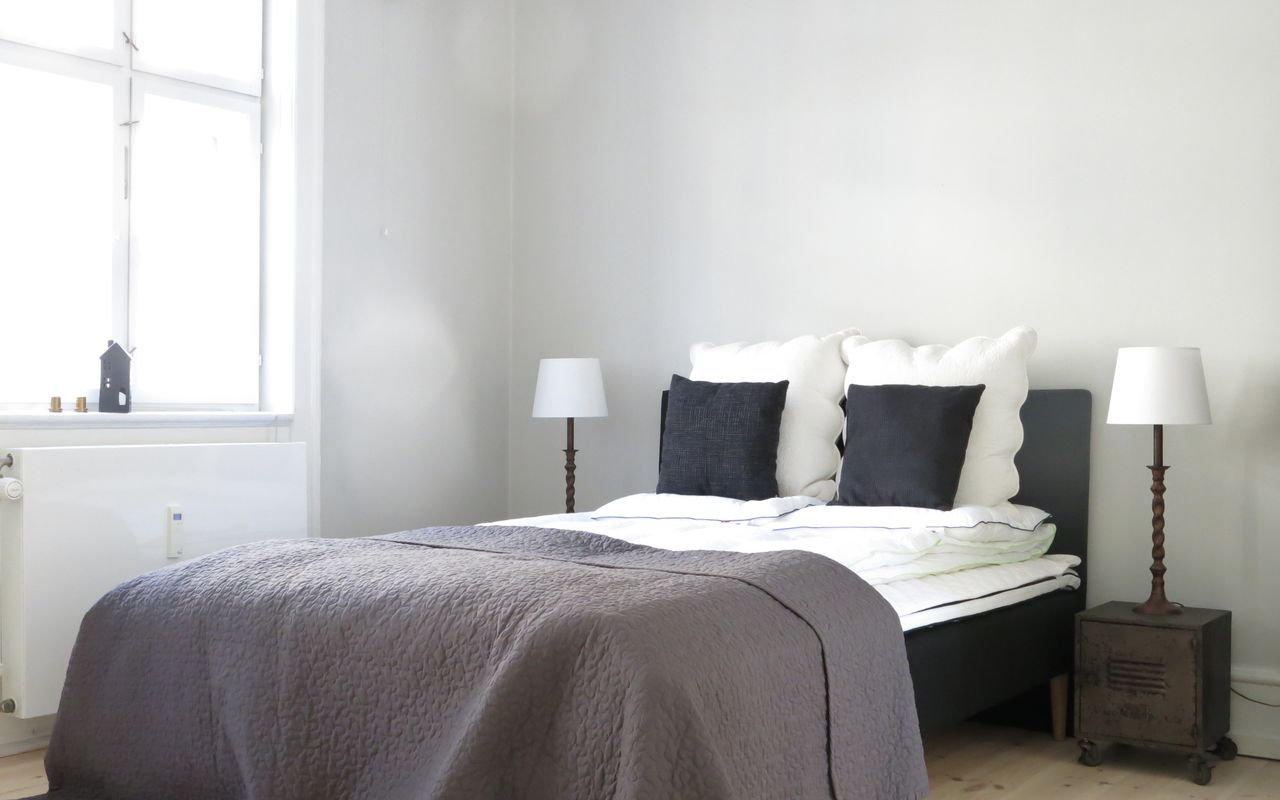 Center - Studio - Close To The King: sovrum, Vardagsrum