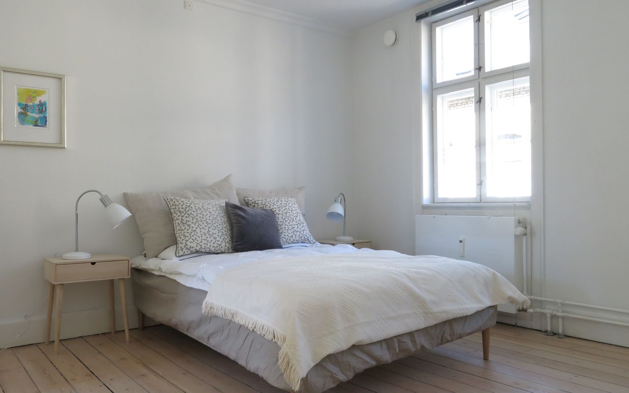 Center - Studio - Close To The King: sovrum, Vardagsrum