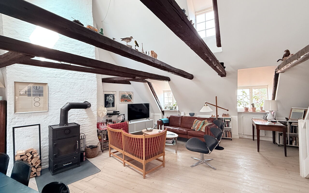 Latin Neighborhood - 2 Br - 4 People - Historical: Vardagsrum